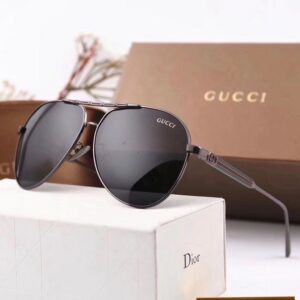 Gucci Luxury Aviator Sunglasses With UV Protection